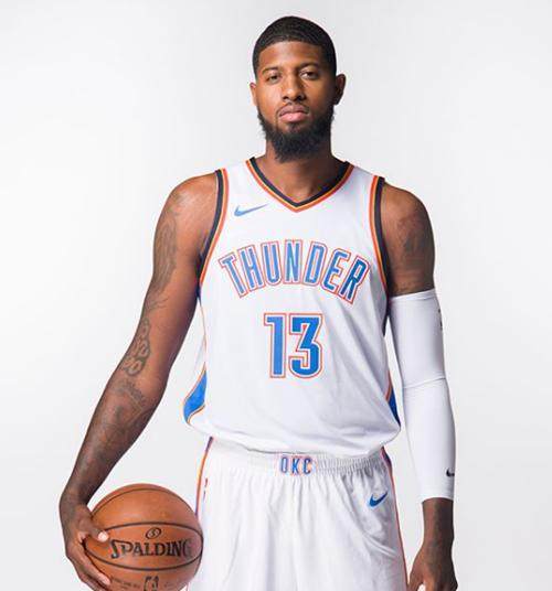 美加墨世界杯分组，梅罗存相逢可能，特朗普获国际足联和平奖（美加墨世界杯分组揭晓：梅罗或再度相逢，特朗普获国际足联和平奖）