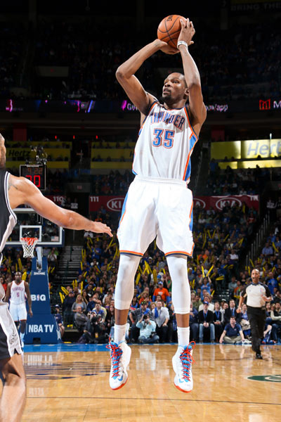 回顾林加德首尔生涯：大英帝星多面人生，32岁仍期待涅槃（林加德首尔岁月回望：昔日英伦新星多面人生，32岁仍盼重生）