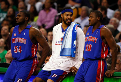 韦世豪：最后那个点球确实太牵强了；换个发型换个心情（韦世豪：最后那粒点球判得过于勉强，换个发型也换个心情）