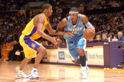 歌名应景，著名歌唱家波切利在世界杯抽签仪式演唱《今夜无人入眠》（波切利在世界杯抽签仪式献唱《今夜无人入眠》，歌名颇为应景）