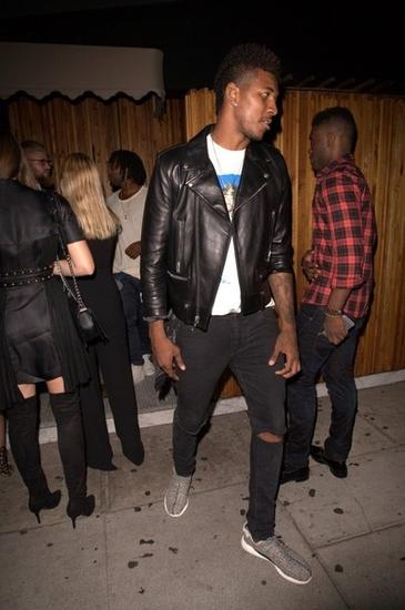 TA分析3-5-2阵型：从翼卫驱动到双锋美学，弱队逆袭制胜之道（TA深析3-5-2：翼卫引擎配双锋体系，弱队翻身取胜的攻略）