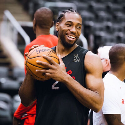 裁判录音显示，桑切特踢倒费尔明后说“这只是普通的铲球”（裁判音频曝光：桑切特踢翻费尔明后辩称“只是一次普通铲球”）