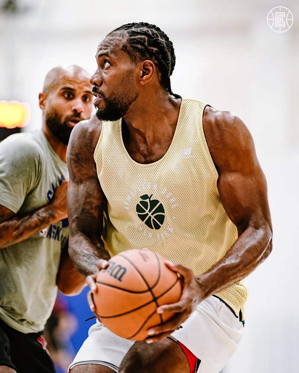 世界杯48强分组出炉！法国挪威死亡之组！梅西C罗或上演终极对决（世界杯48强分组揭晓：法国与挪威陷入死亡之组，梅西与C罗或将迎来巅峰对决）