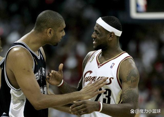 记者：谢什科表达了加盟曼联的愿望，但需更多时间做最终决定（记者：谢什科有意加盟曼联，最终决定仍需时间）