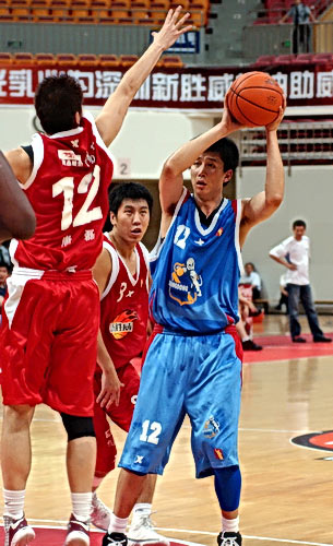 森保一：历史首次赢巴西离不开日本足球长期发展所积淀的底蕴（森保一：日本历史性首胜巴西，源自多年足球积淀）