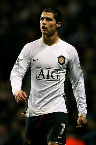 替补送助攻，伊尔迪兹当选博德闪耀vs尤文全场最佳（替补出场送助攻，伊尔迪兹获评博德闪耀战尤文全场最佳）