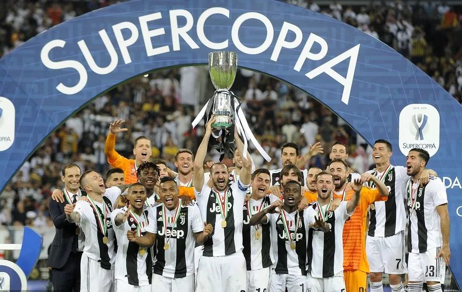 莫雷托：那不勒斯要和国米争焦瓦内，维罗纳愿意夏窗出售（莫雷托：那不勒斯欲与国米竞逐焦瓦内，维罗纳同意今夏出售）