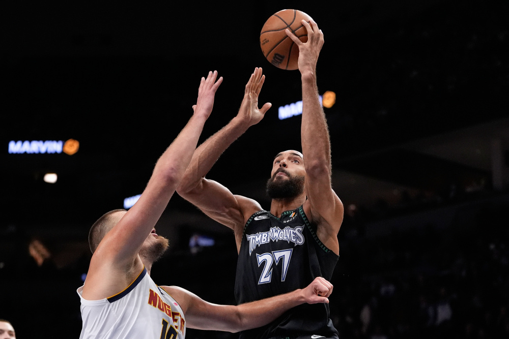 无逆转，不欧冠！今夜5场逆转！拜仁、巴萨皆率先丢球但最终取胜（欧冠之夜上演5场翻盘：拜仁、巴萨先丢球终逆转取胜）