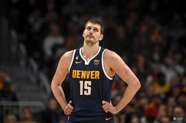 日职乙半场：山田元气屡献神扑，秋田暂0-0仙台（日乙半场战报：山田元气高接抵挡，秋田与仙台暂0-0互交白卷）